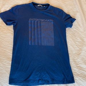 Antony Morato T shirt barcode